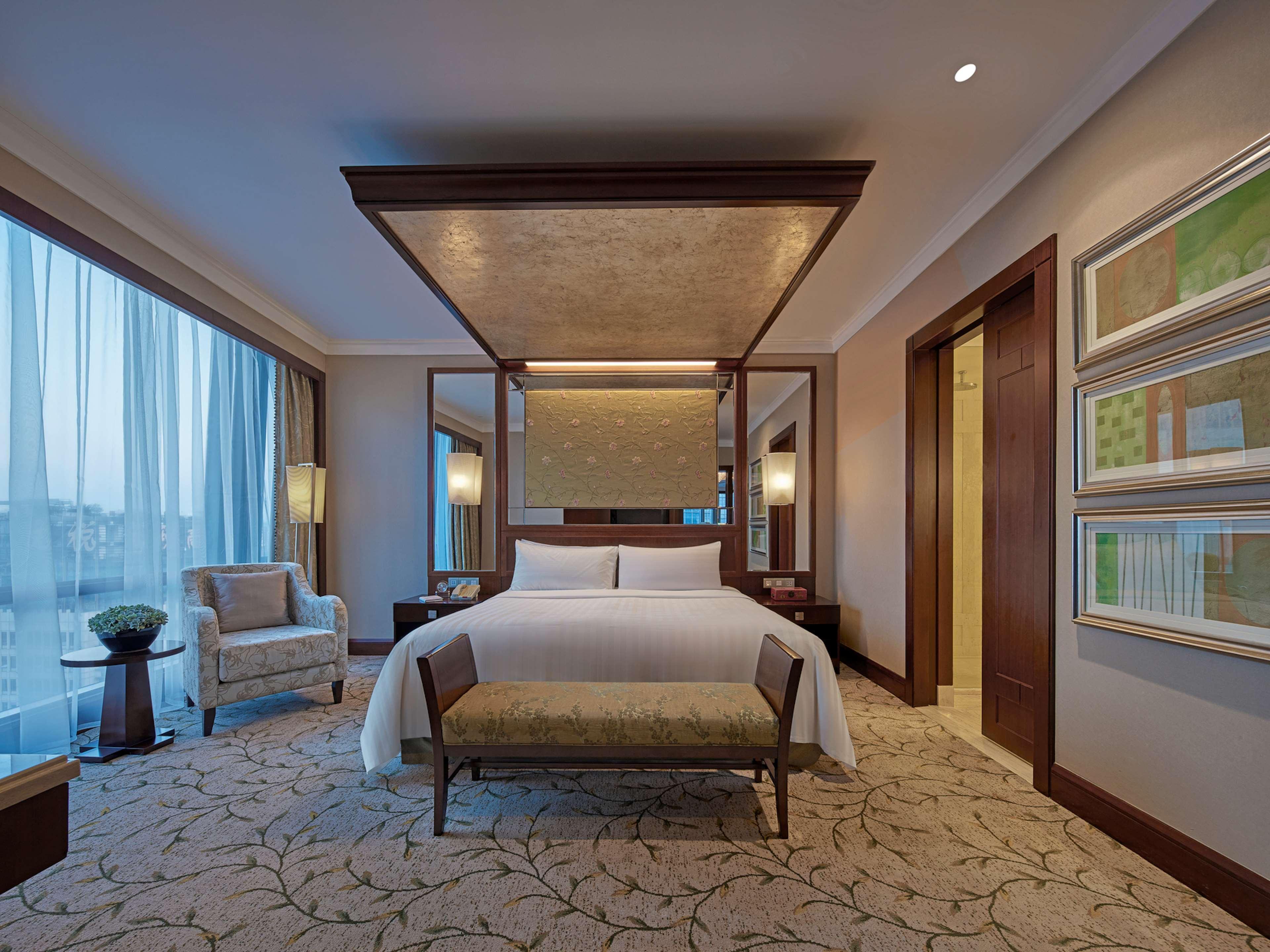 Futian Shangri-La, Shenzhen,Near To Shenzhen Convention&Exhibition Centre, Futian Railway Station Zewnętrze zdjęcie